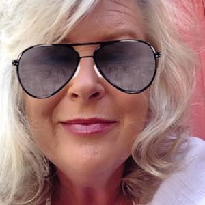 Meet your Posher, Karen